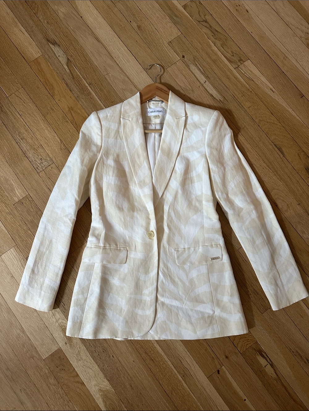 Calvin Klein Cream and White Patterned Blazer